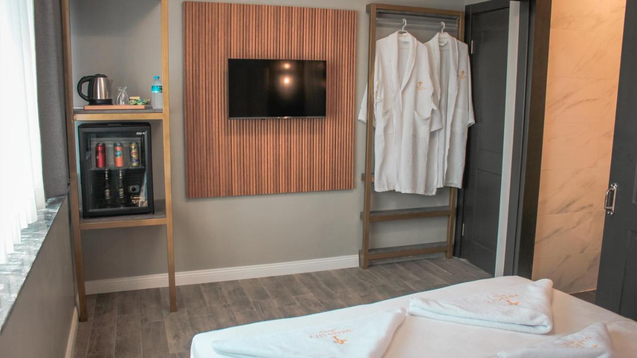 Talles Otel