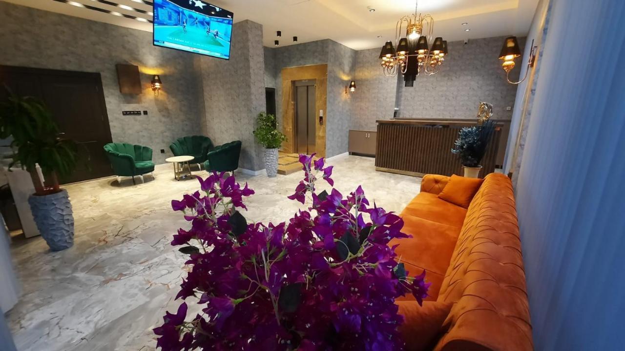 Talles Otel *