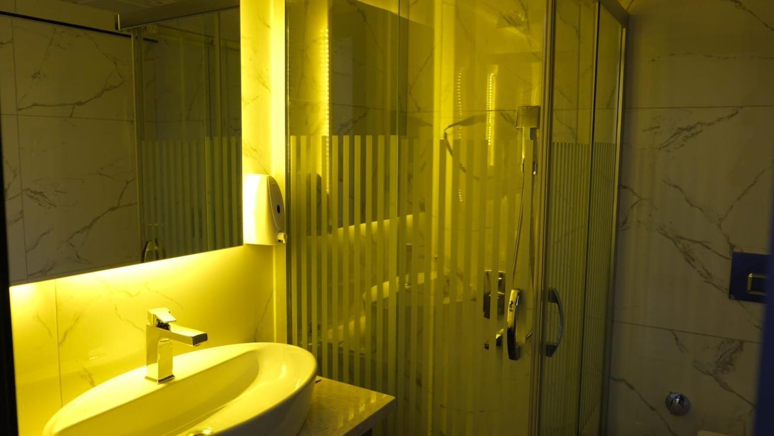 Otel Talles